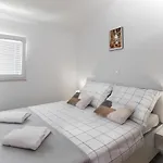 Apartman Sirenis Trogir