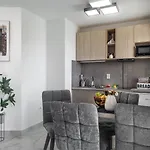 Apartman Sirenis *