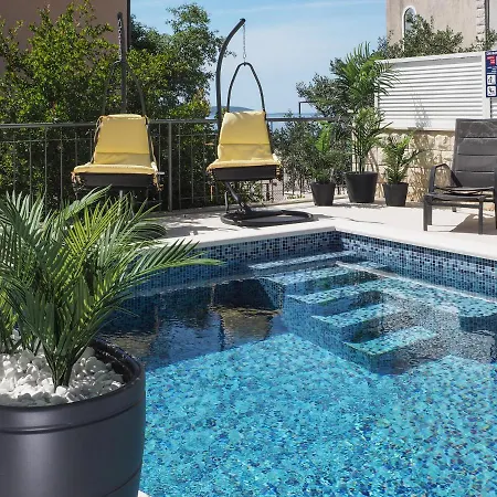 Apartman Sirenis *