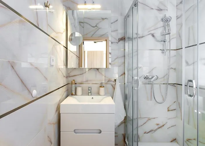 Sirenis 特罗吉尔