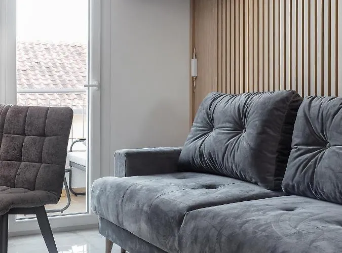 Sirenis 特罗吉尔