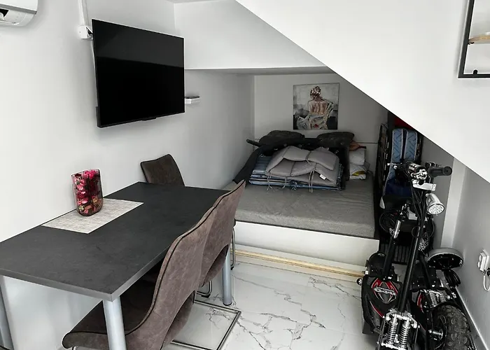 Sirenis 特罗吉尔