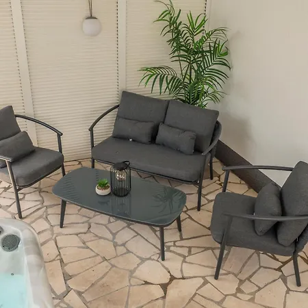 Sirenis Apartment *