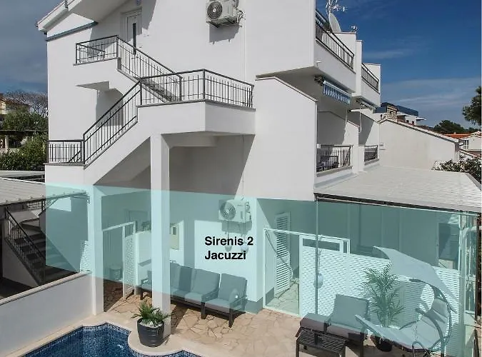 Apartment Sirenis
