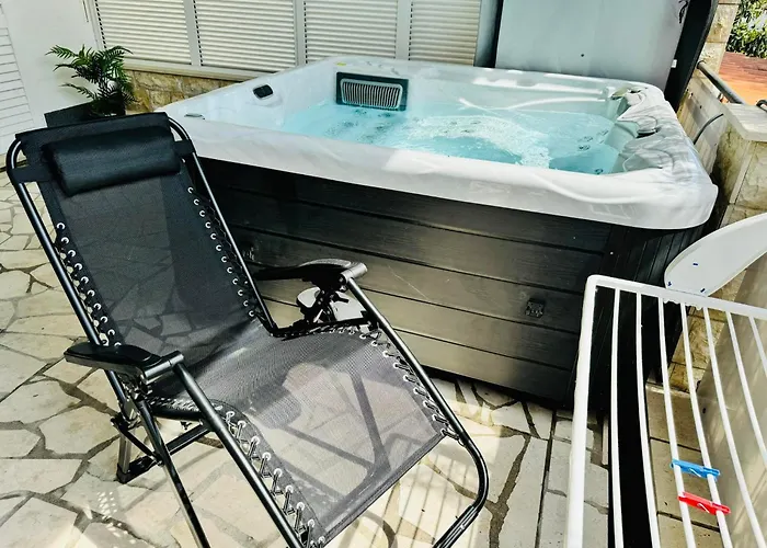 Apartment Sirenis *