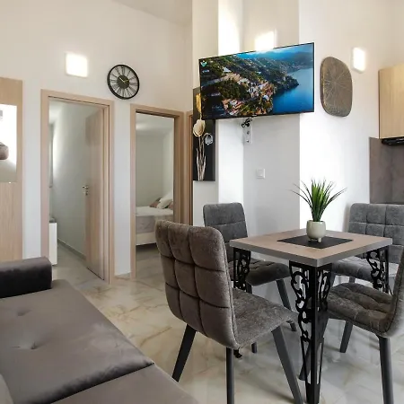 Sirenis * Трогир